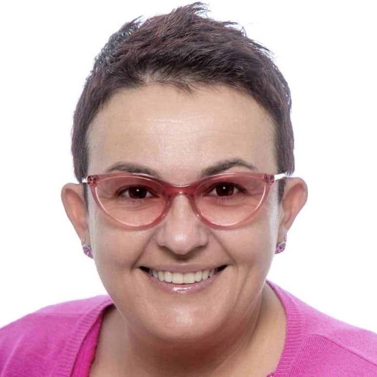 Impara a unire linguistica e coaching per portare risultati straordinari nella vita dei tuoi clienti.
